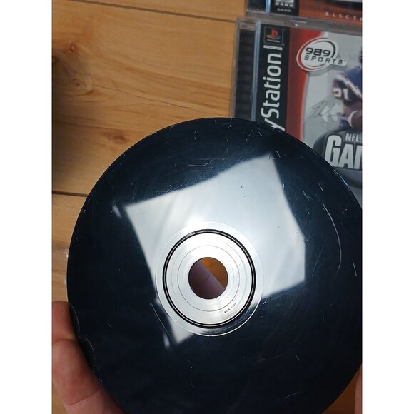 Sony PlayStation 1 PS1 Console Bundle 12 Games - SCPH-7001 - Resident Evil 3 - Picture 10 of 16